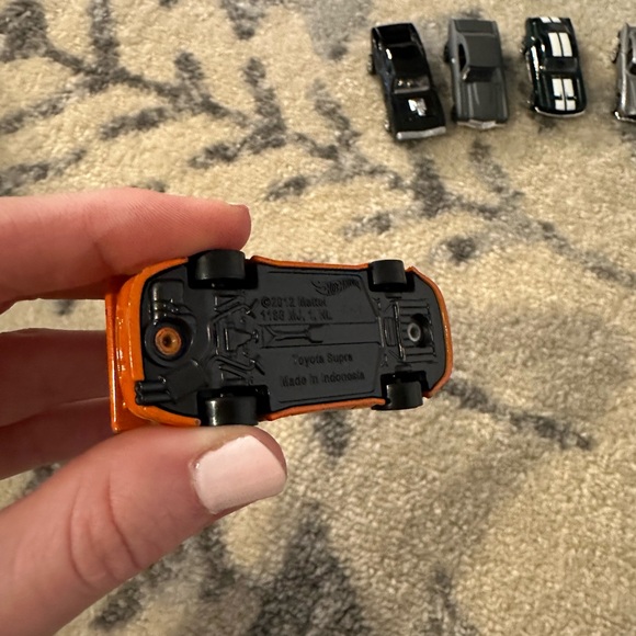 Fast & Furious Race Cars in 1:64 Scale with Exclusive Decos - Picture 5 of 16